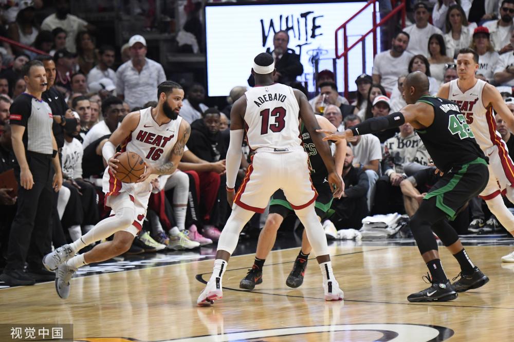 尤其是前锋 尤其是前锋