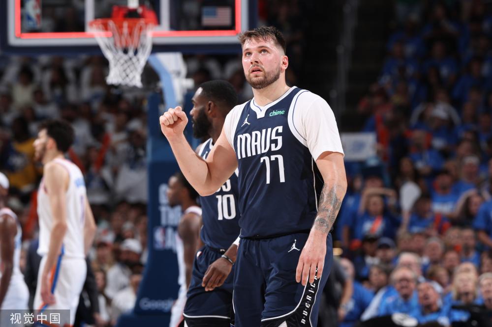 动摇球员们 动摇球员们