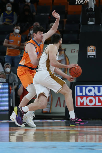 更反映出A 更反映出A